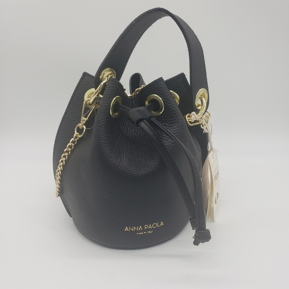 943- ANNA PAOLA BUCKET BAG ITALY LEATHER NWT - Picture 1 of 11